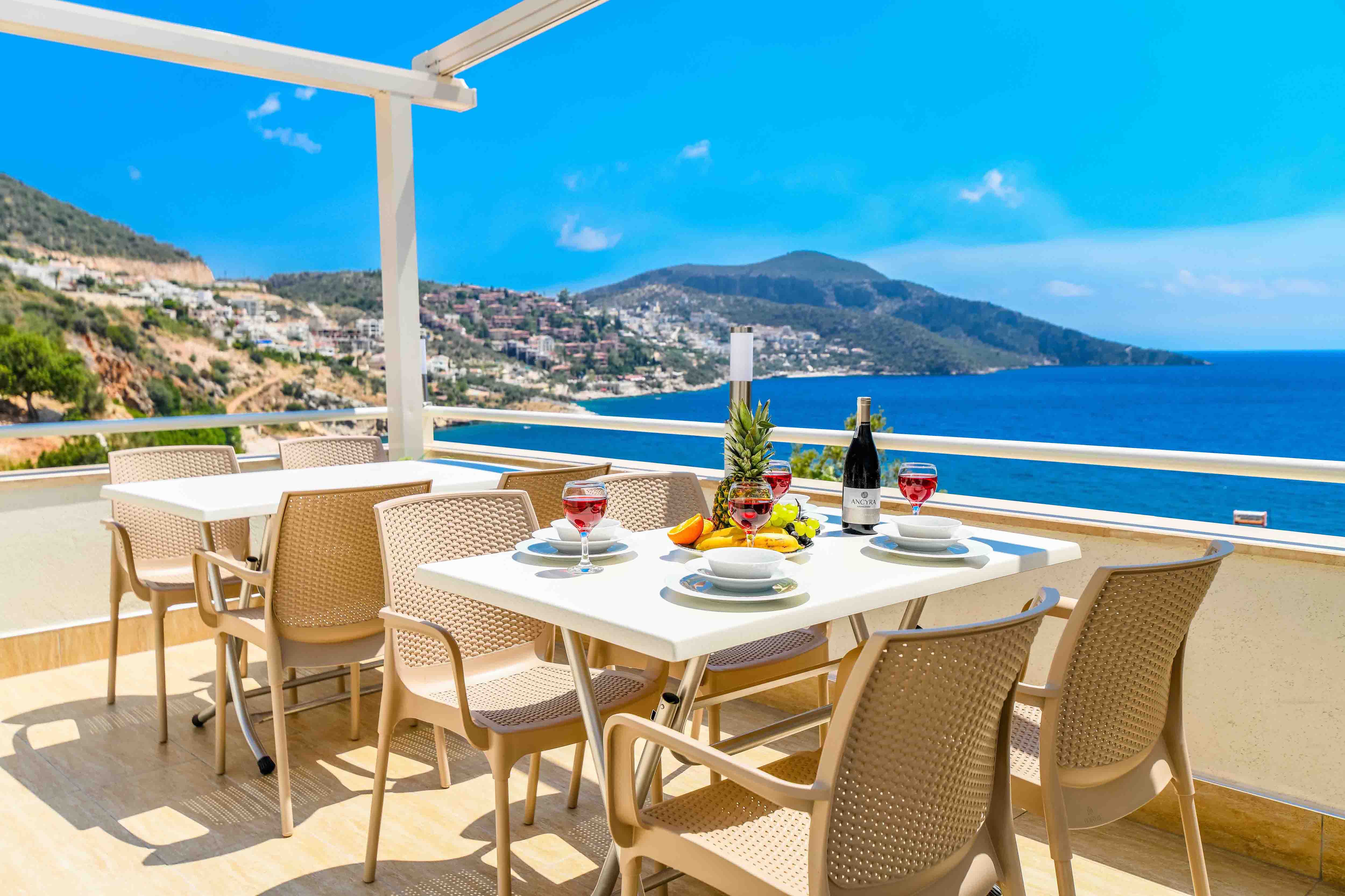Kalkan Nerededir ve Nasıl Gidilir?